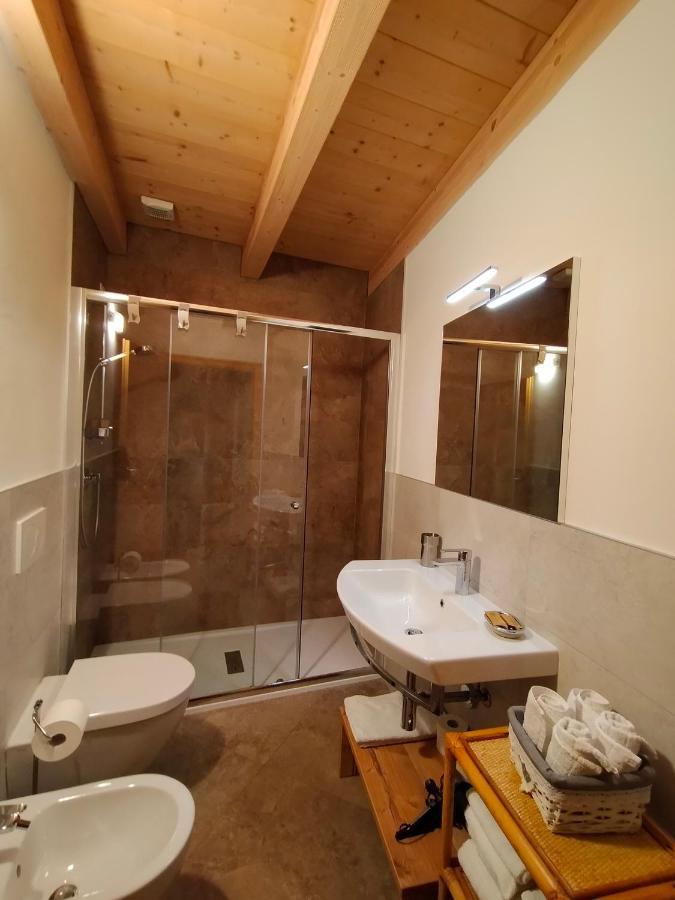 Appartamento Morettina Con Terrazzo เลวิโกแตร์เม ภายนอก รูปภาพ