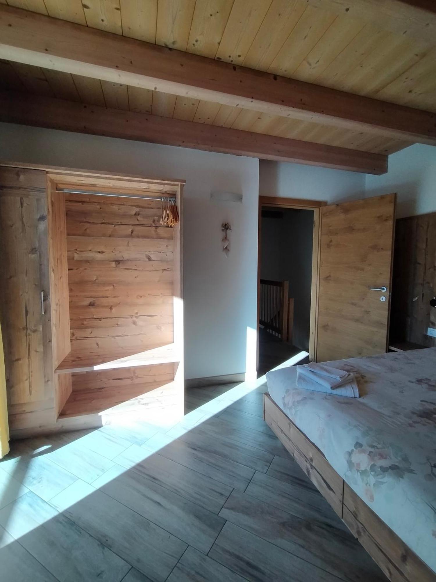 Appartamento Morettina Con Terrazzo เลวิโกแตร์เม ภายนอก รูปภาพ