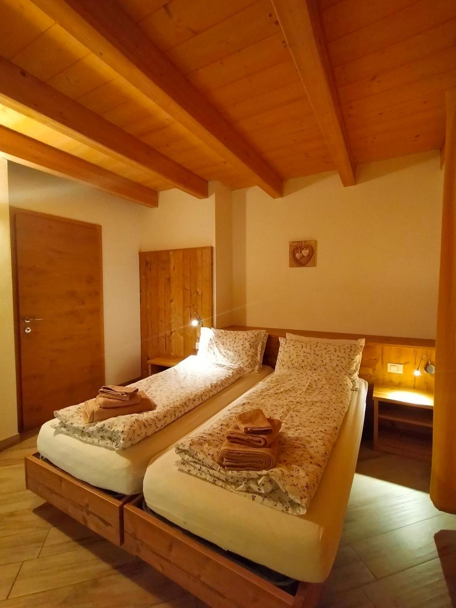Appartamento Morettina Con Terrazzo เลวิโกแตร์เม ภายนอก รูปภาพ