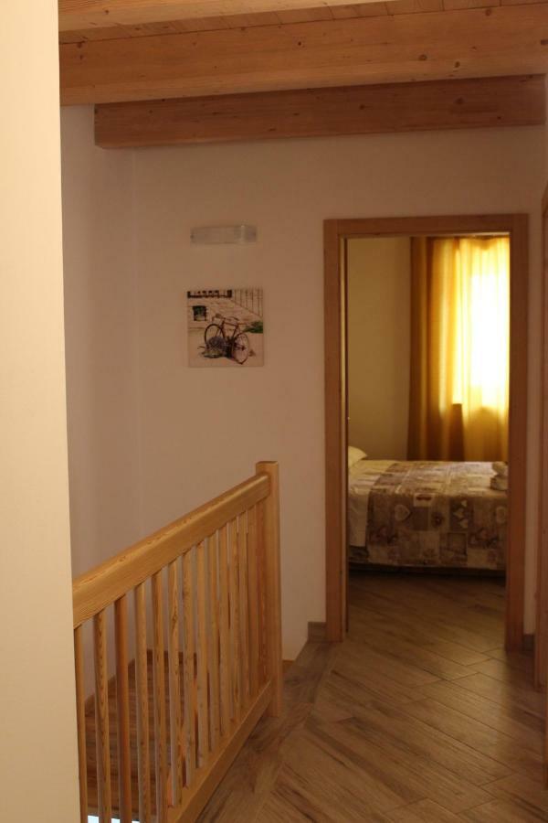 Appartamento Morettina Con Terrazzo เลวิโกแตร์เม ภายนอก รูปภาพ